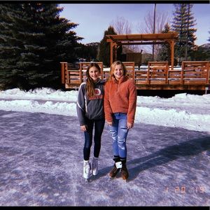 Meet your Posher, Christi